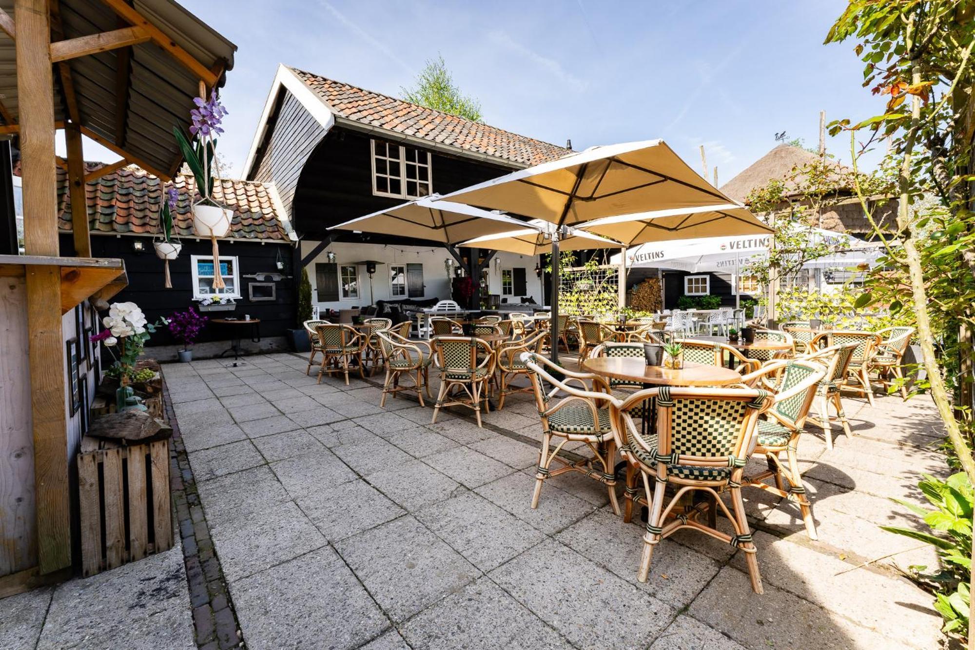 Herberg De Lingehoeve Oosterwijk Exterior foto